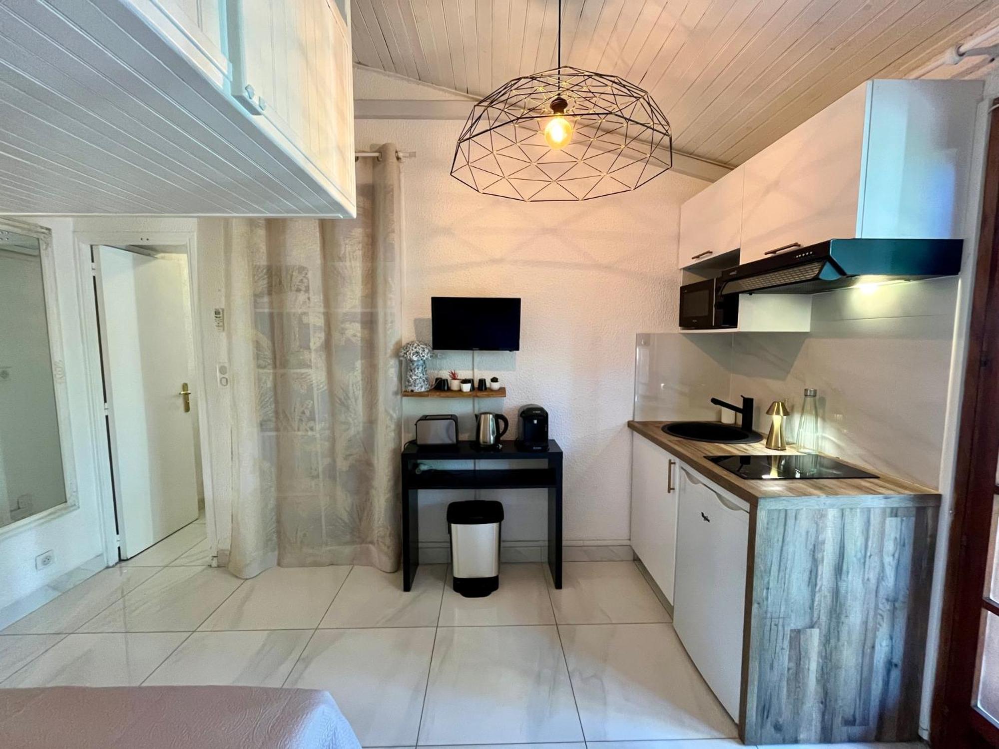 Joli Studio Maisonnette A 100M De La Plage Porticcio  Bagian luar foto